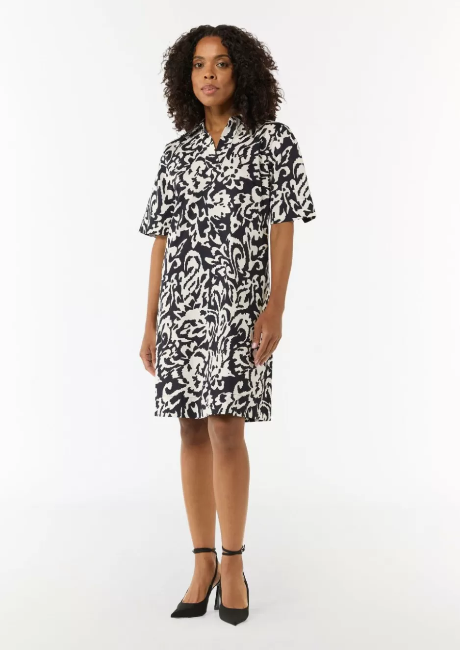 Comma Baumwoll-Kleid mit Hemdkragen und All-over-Print< Nachhaltige Styles | Kleider