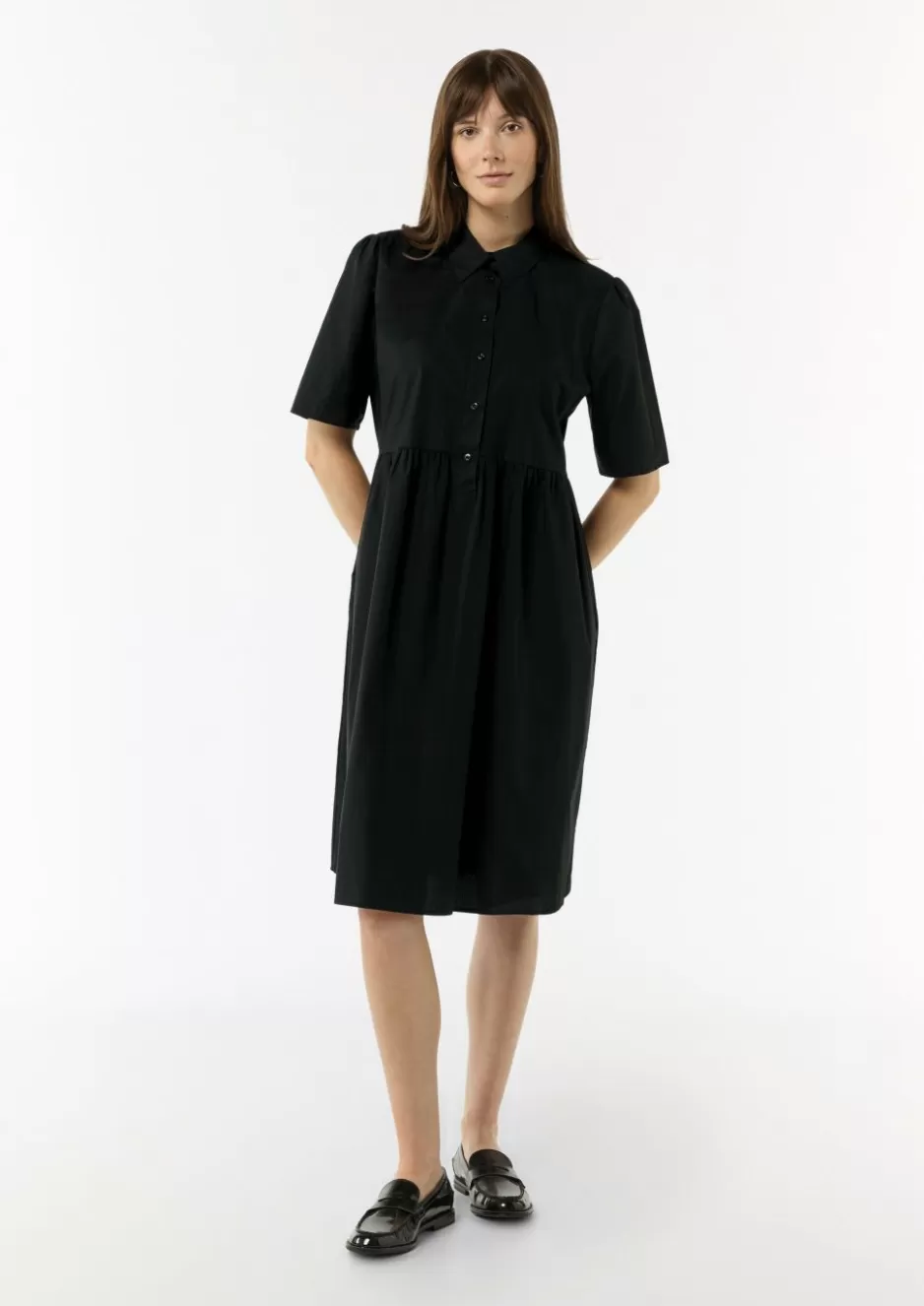 Comma Baumwoll-Kleid mit Hemdkragen und Knopfleiste< Nachhaltige Styles | Kleider