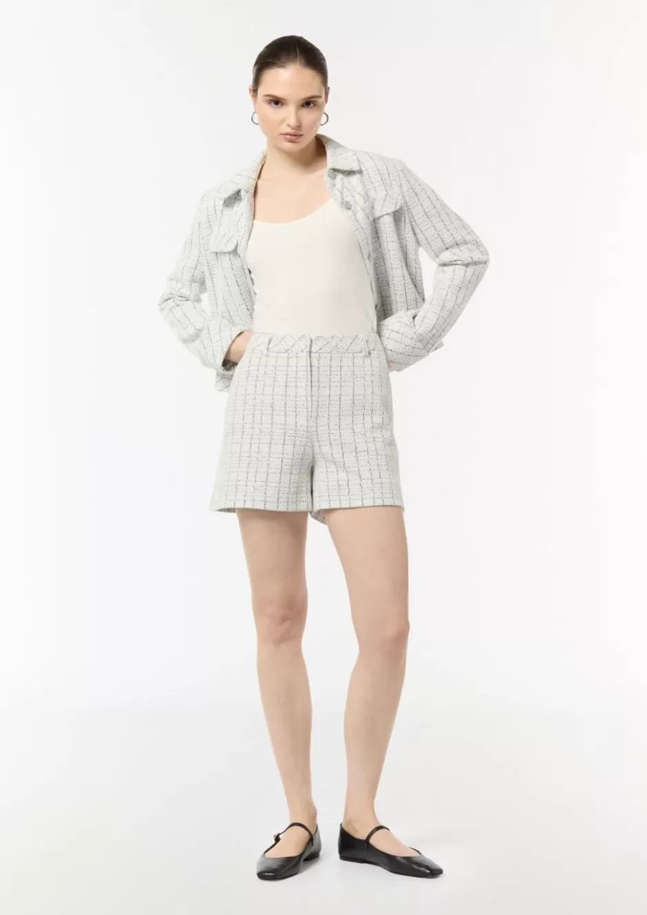 Comma Bouclé-Jerseyshorts mit Metallic-Garn< Hosen