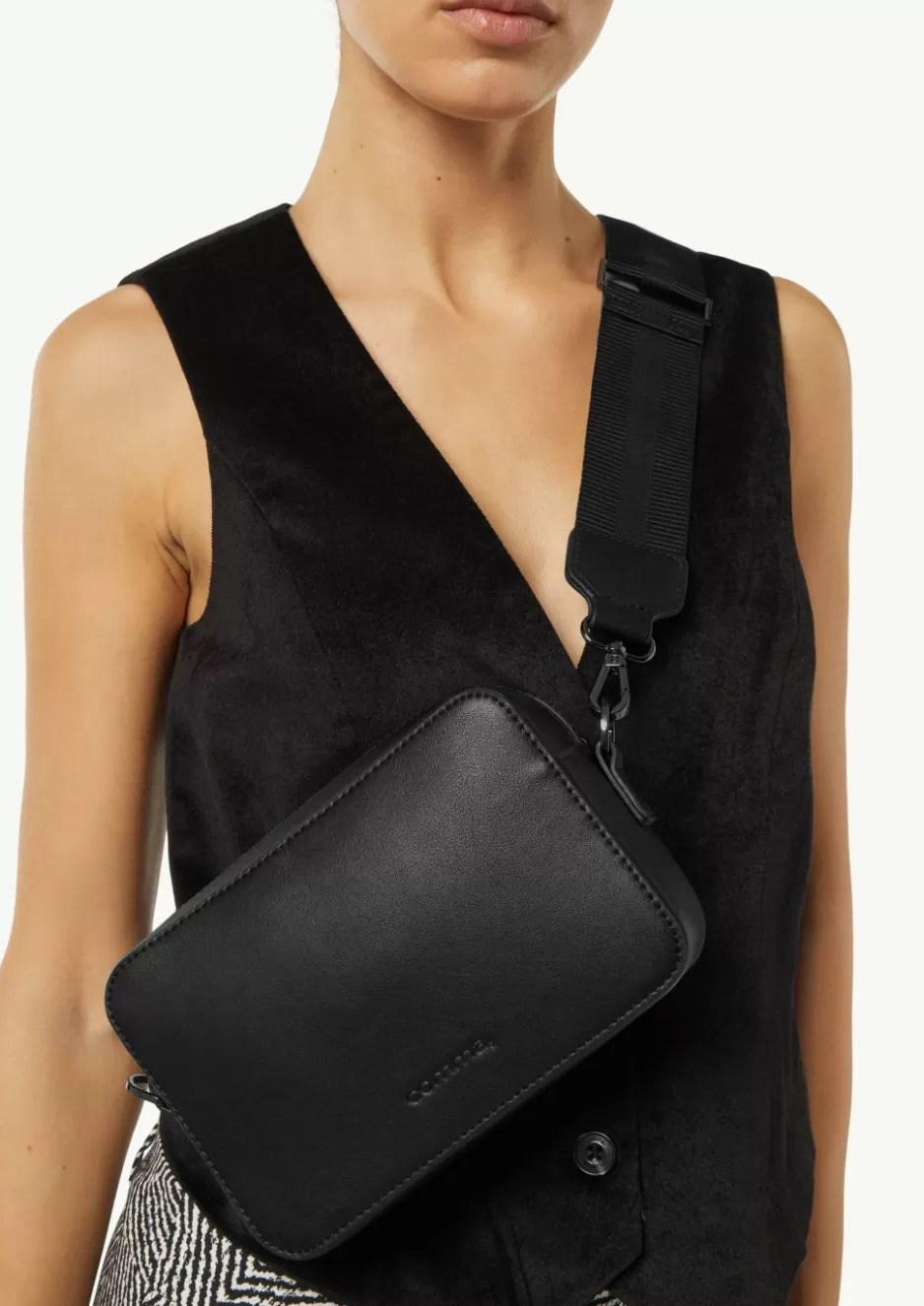 Comma Crossbody-Bag aus Rindsleder< Season Specials | Taschen