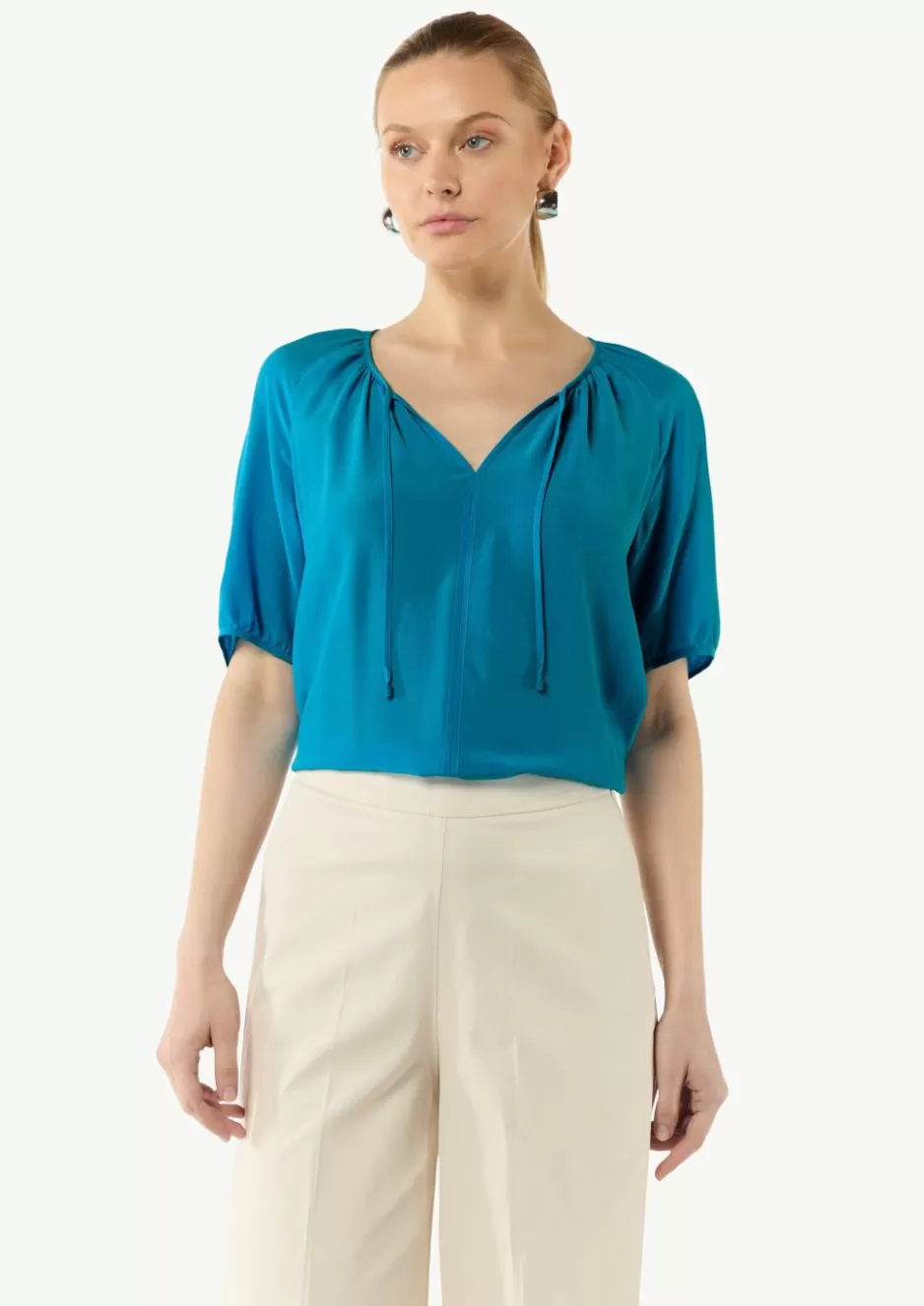 Comma Crêpe-Bluse mit voluminösen Ärmeln und Raffung< Blusen