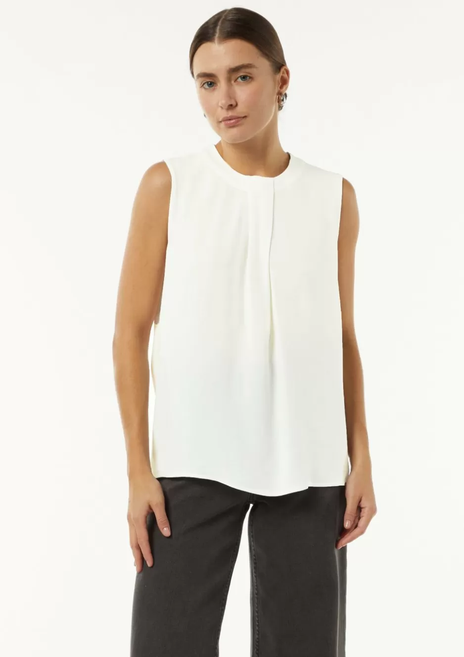 Comma Crêpe-Top mit Faltendetail< Blusen | Season Specials