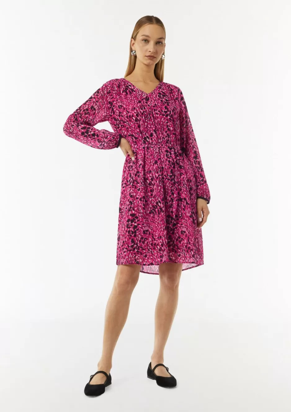 Comma Kleid mit All-over-Print und Bindegürtel< Kleider | Season Specials