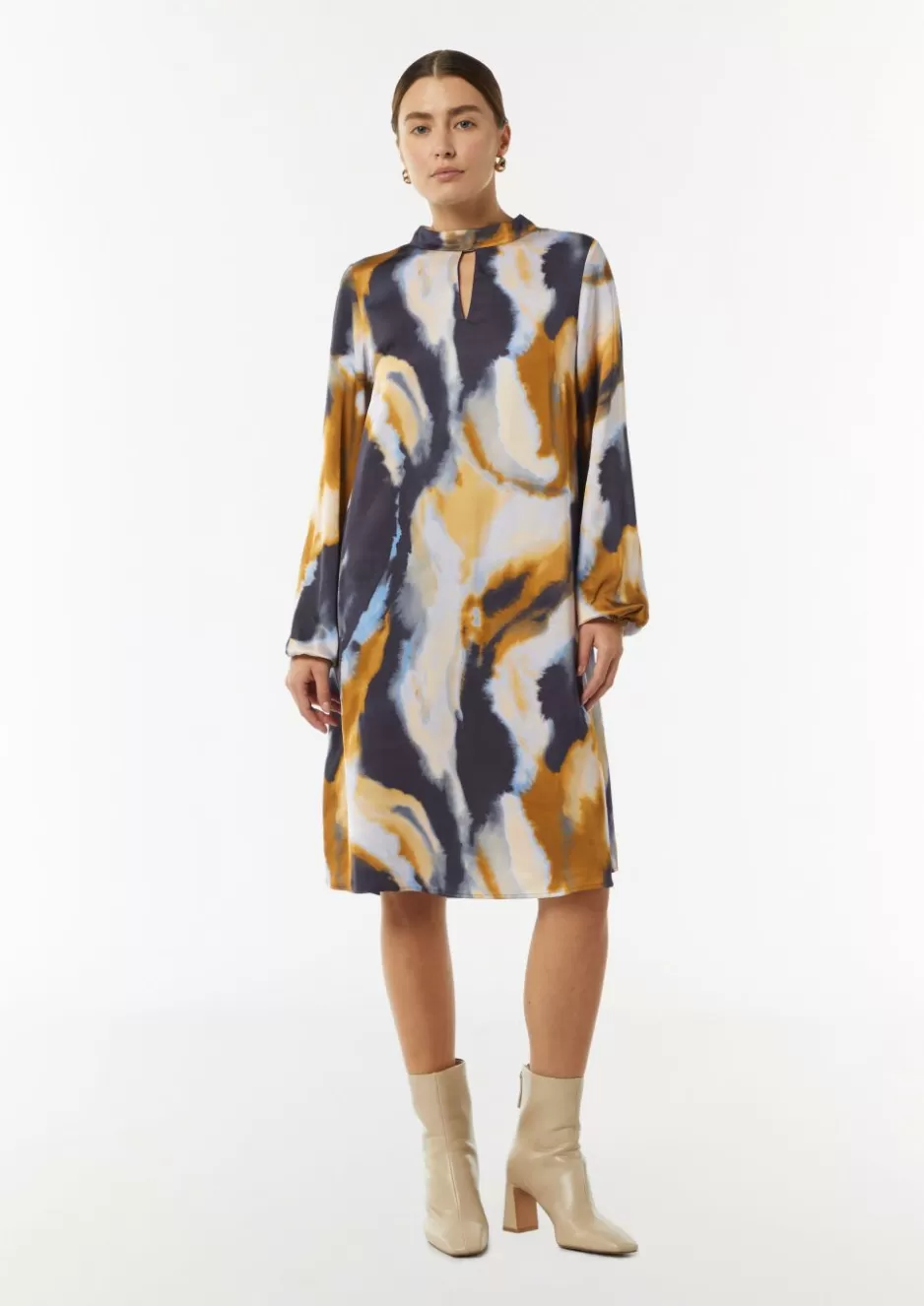 Comma Kleid mit All-over-Print und Cut-out am Ausschnitt< Kleider | Season Specials