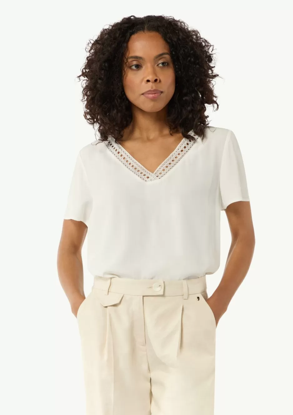 Comma Loose-Fit-Shirt aus Crêpe mit Spitzen-Detail< Blusen