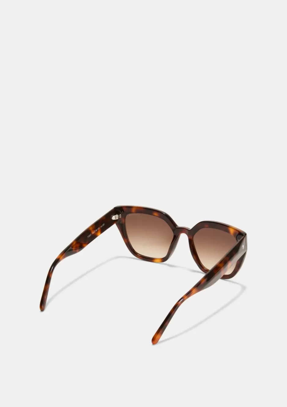 Comma Sonnenbrille mit dunkler Tönung< Accessoires