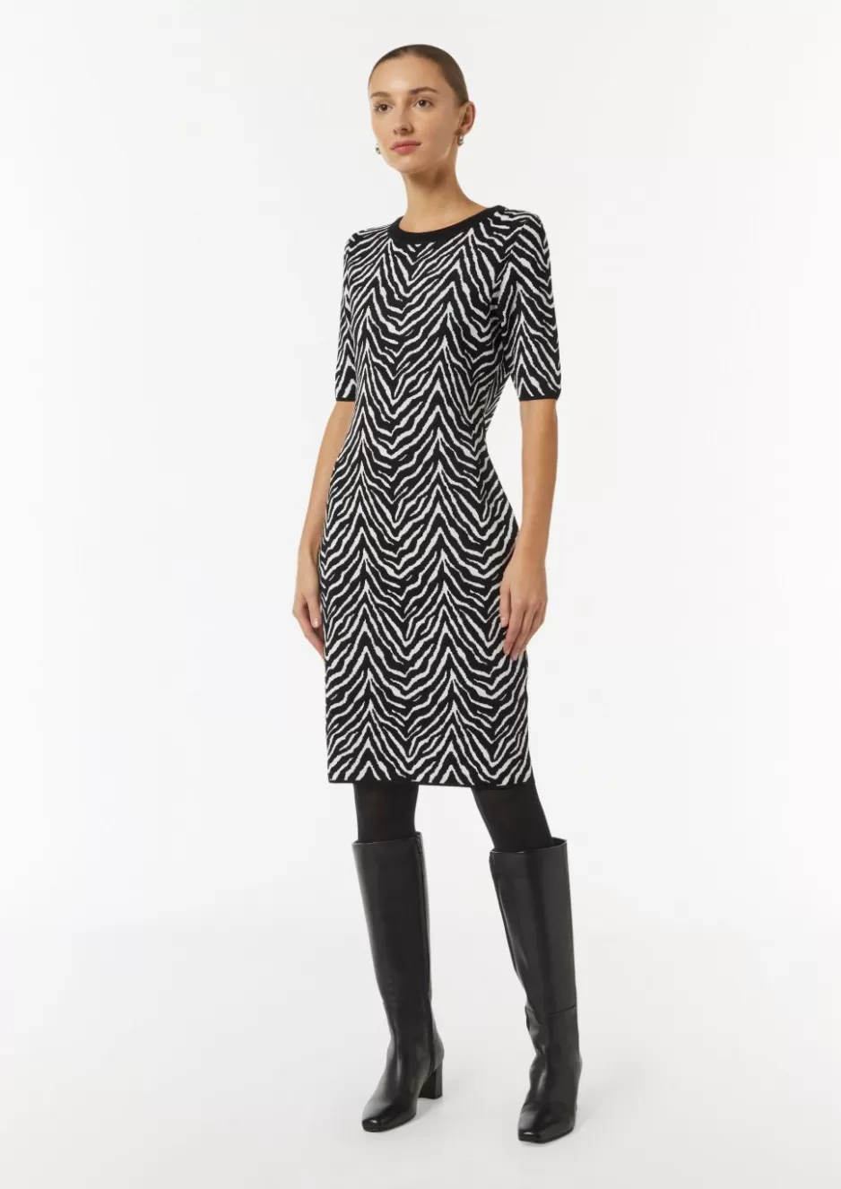 Comma Strick-Kleid mit Zebra-Jaquard und Rippblende< Kleider